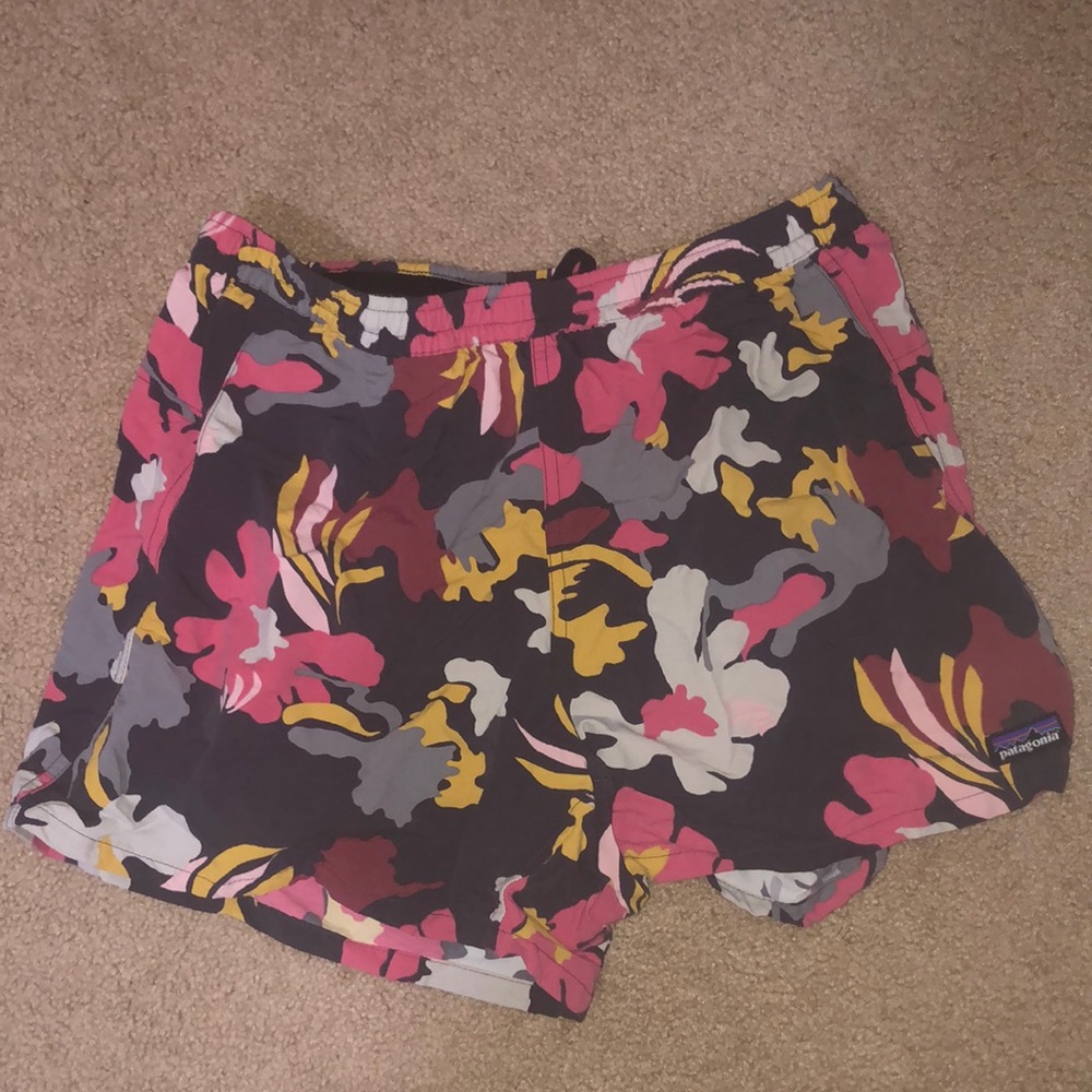 Patagonia Baggies Size M